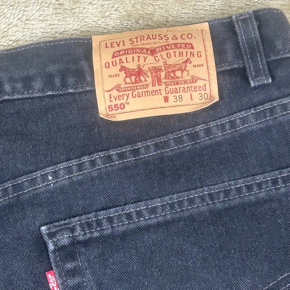 Vintage Levis 550 Mens Black Relaxed Fit Tapered Leg Jeans Made in‎ USA W38 L30